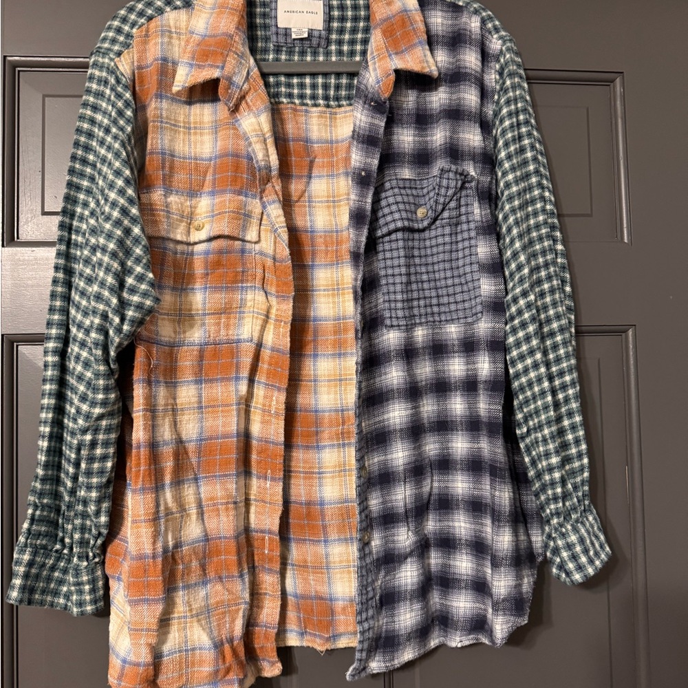 American Eagle Outfitters Multicolor Plaid Shirt